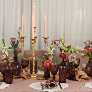 סט שולחן פודרה וזהב